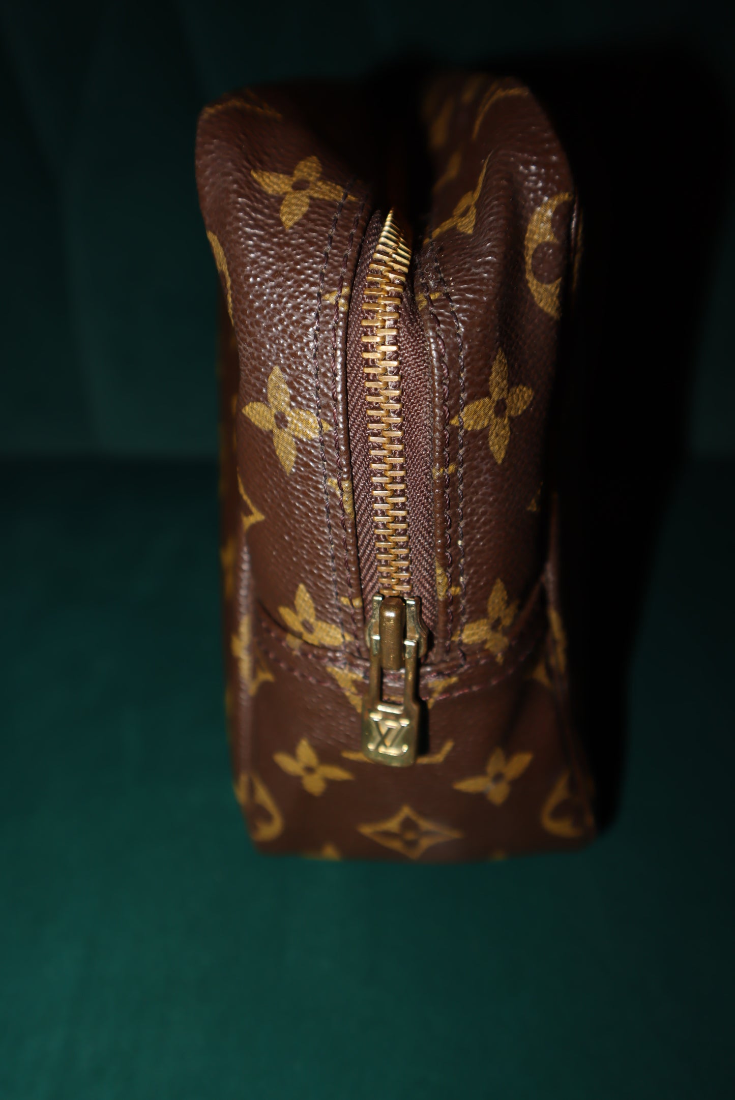 Louis Vuitton Trousse Toilette 28 Monogram Canvas Travel Pouch Pre-Loved #3