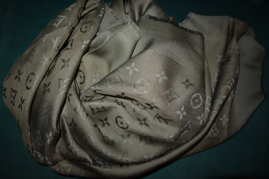 Pre-Owned Louis Vuitton Olive Green Silk Scarf just scarf