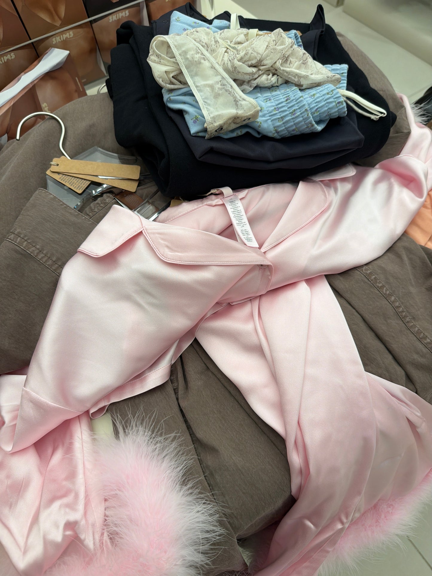 Personal Shopping Pick up: HR