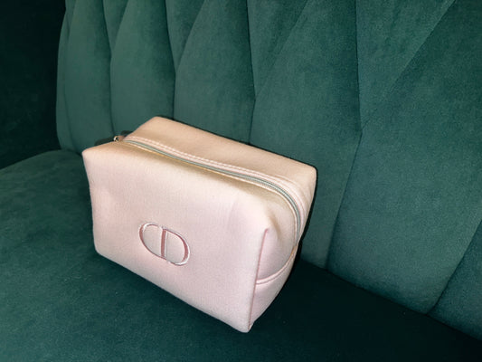 Christian Dior Baby Pink Makeup Cosmetic Pouch Bag – Elegant Designer Luxury NEW