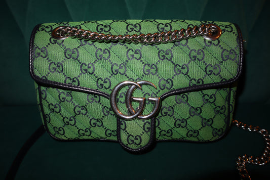 Gucci GG Marmont Small Shoulder Bag Pre-Loved