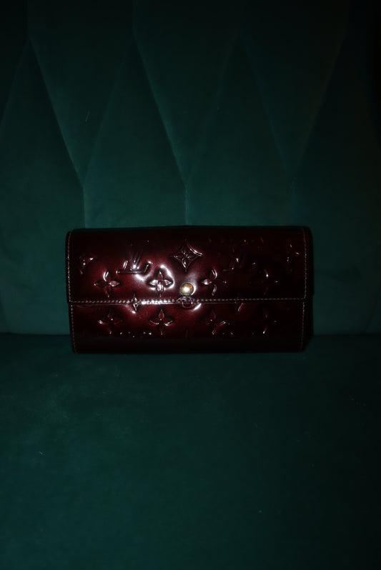 Louis Vuitton Amarante Monogram Vernis Sarah Continental Wallet Pre-Loved