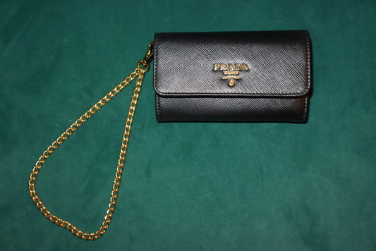Prada Saffiano Wallet on Chain Black Pre-Loved