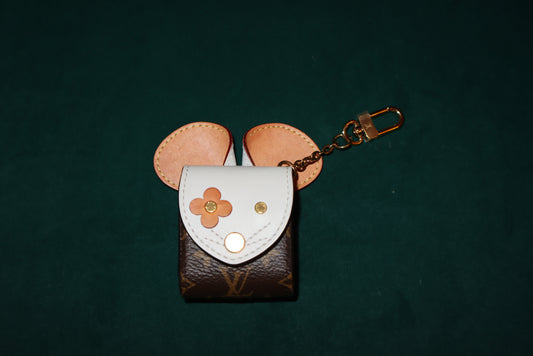 LOUIS VUITTON Monogram Mouse Earpods Case