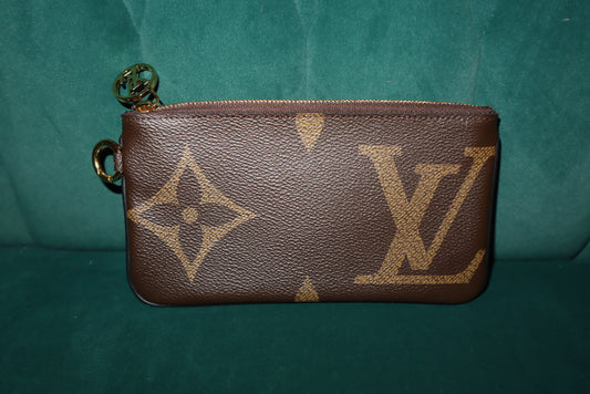 Louis Vuitton Giant Monogram Canvas Trio Large Pouch Pre-Loved
