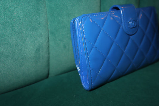 Chanel 2012-2013 Interlocking CC Logo French Purse Wallet