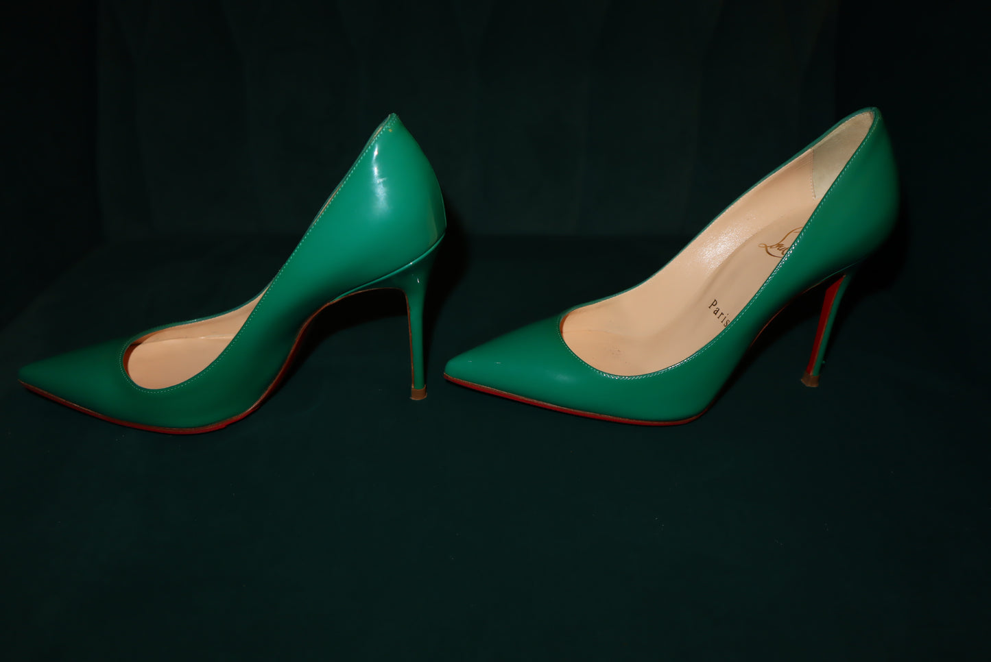 Pre-Owned Christian Louboutin Green Patent Leather Kate Pumps 35.5