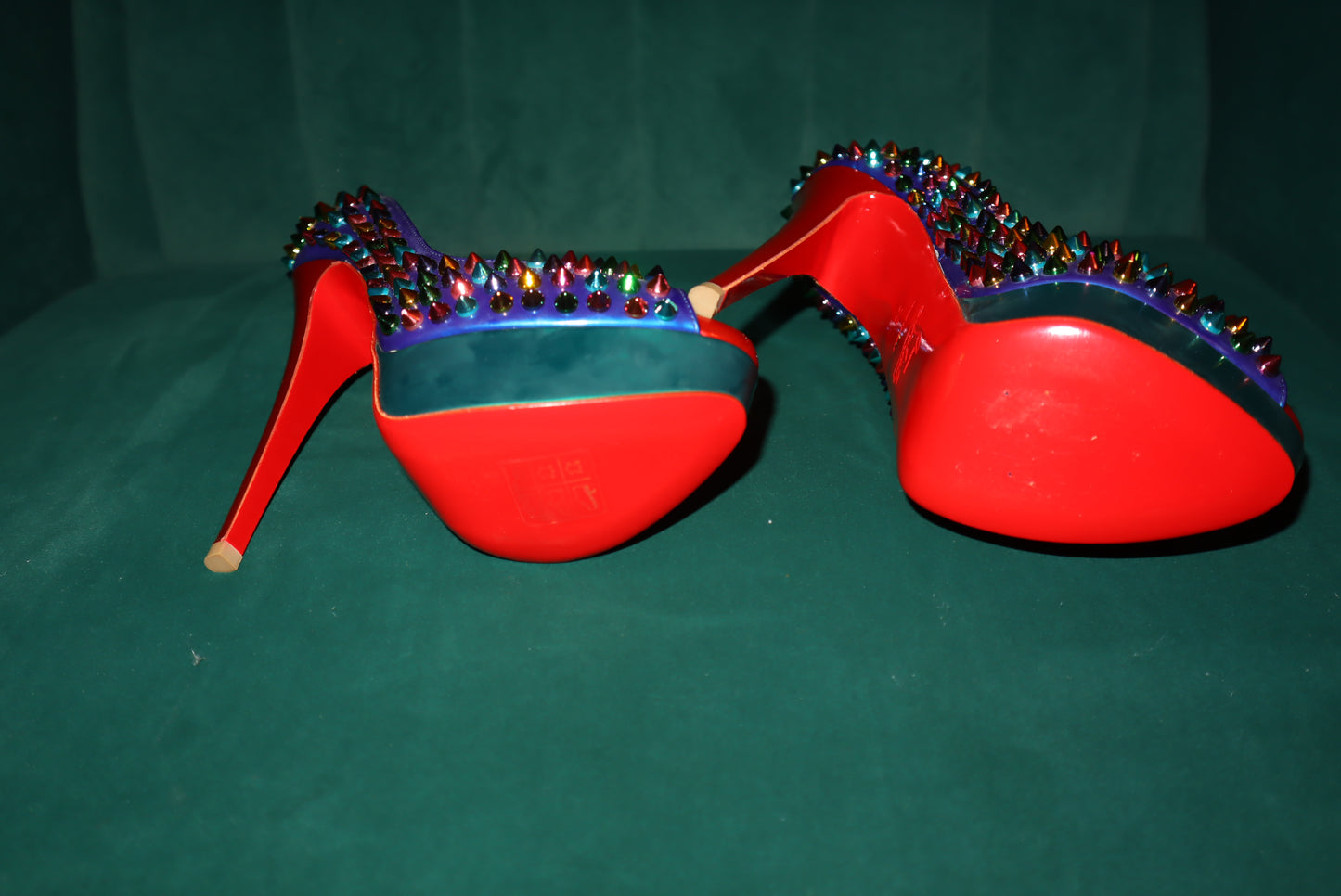 Pre-Owned Christian Louboutin Lady Peep Spikes