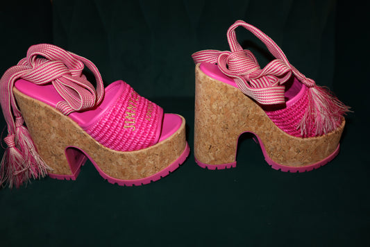 Pre-Owned Jimmy Choo Raffia Embroidered Wedge Sandals