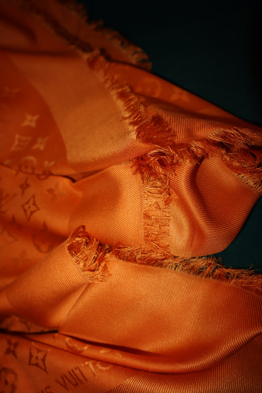 Louis Vuitton Cream Scarf Pre-Owned