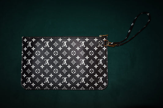 Pre-Loved Louis Vuitton Monogram Giant Jungle Neverfull MM GM Pochette Black 2019