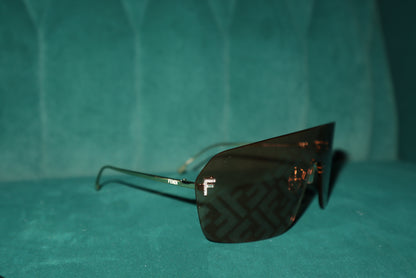FENDI monogram sunglasses ￼