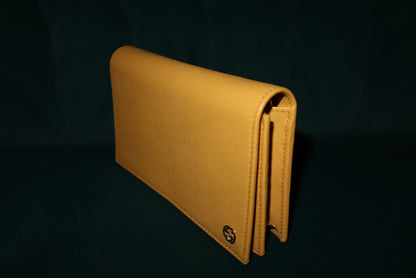Gucci Wallet-on-Chain (WOC) Yellow Leather – Gold Hardware, Dust Bag & Box Included (Corner Rubs)