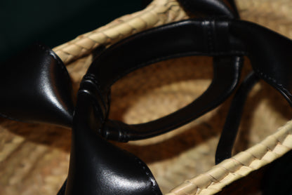 Chloé Small Chloe Sense Basket Black Pre-Owned UN-USED