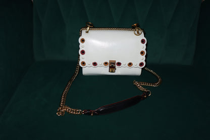 Fendi White Leather Flower-Appliqué Chain Shoulder Bag