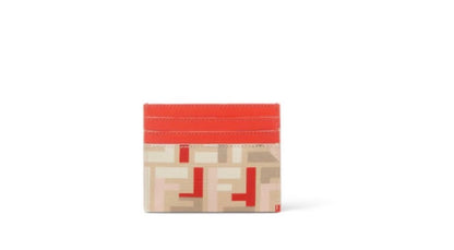 Pick up: @FENDI