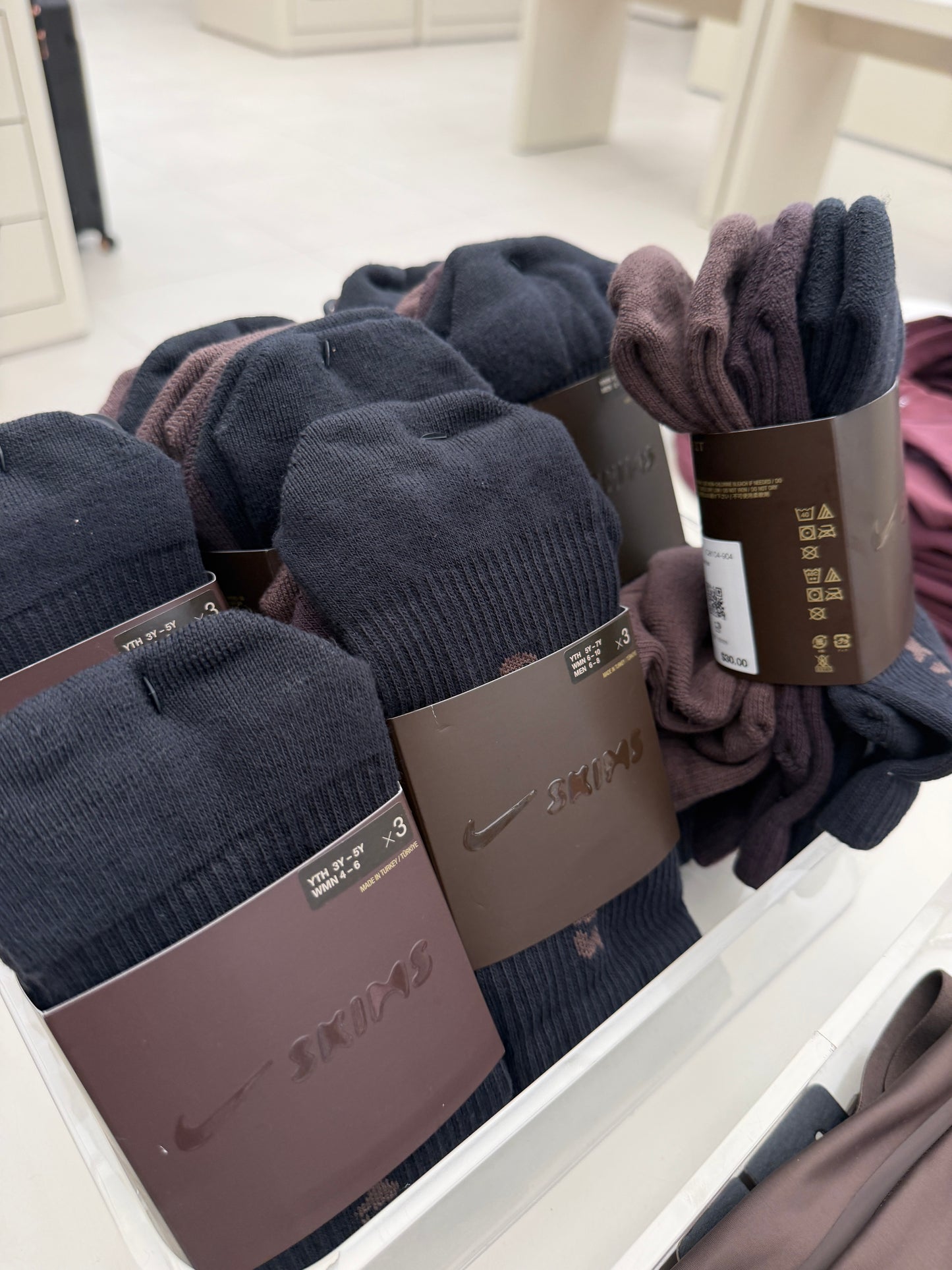 3 Sets of NIKE SKIM SOCKS
