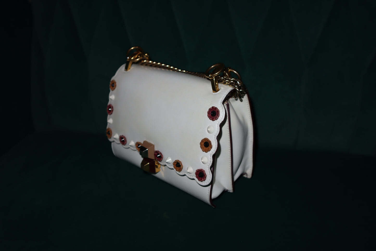 Fendi White Leather Flower-Appliqué Chain Shoulder Bag