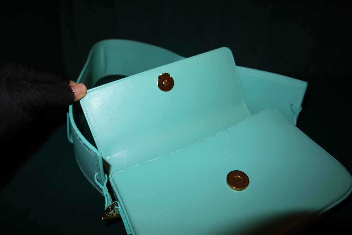 JACQUEMUS  Smooth Calfskin Le Carinu Turquoise