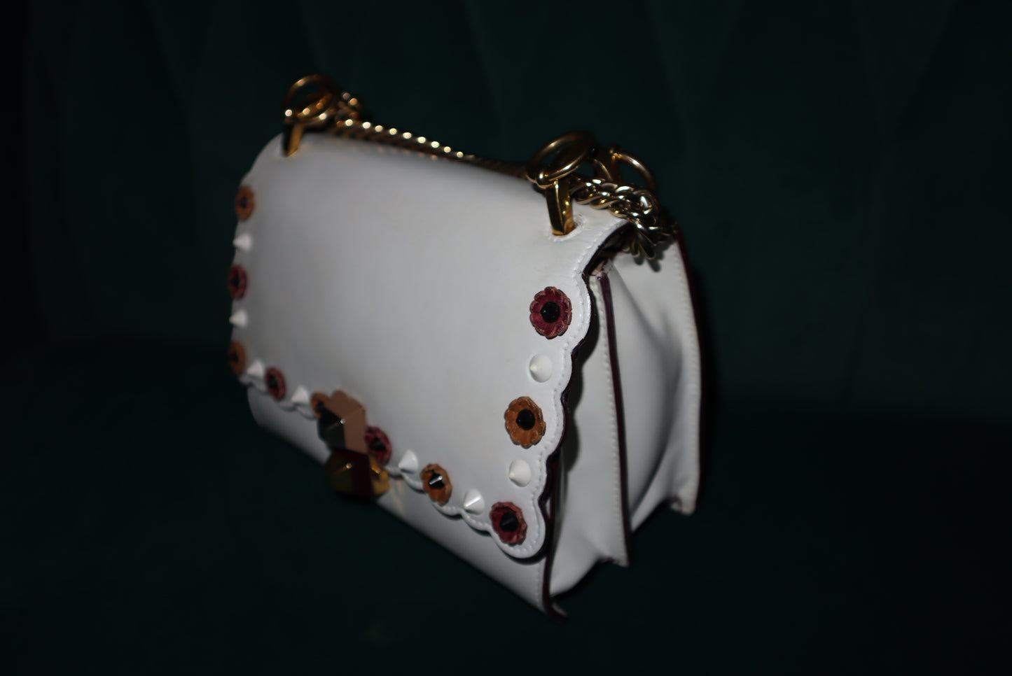 Fendi White Leather Flower-Appliqué Chain Shoulder Bag