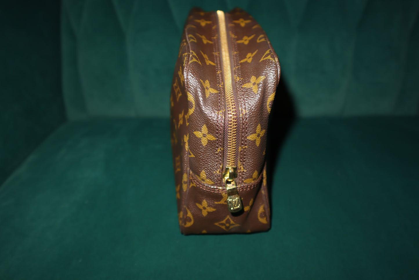Louis Vuitton Monogram Truth Toilette 28 Clutch Bag Brown Pre-Loved (1)