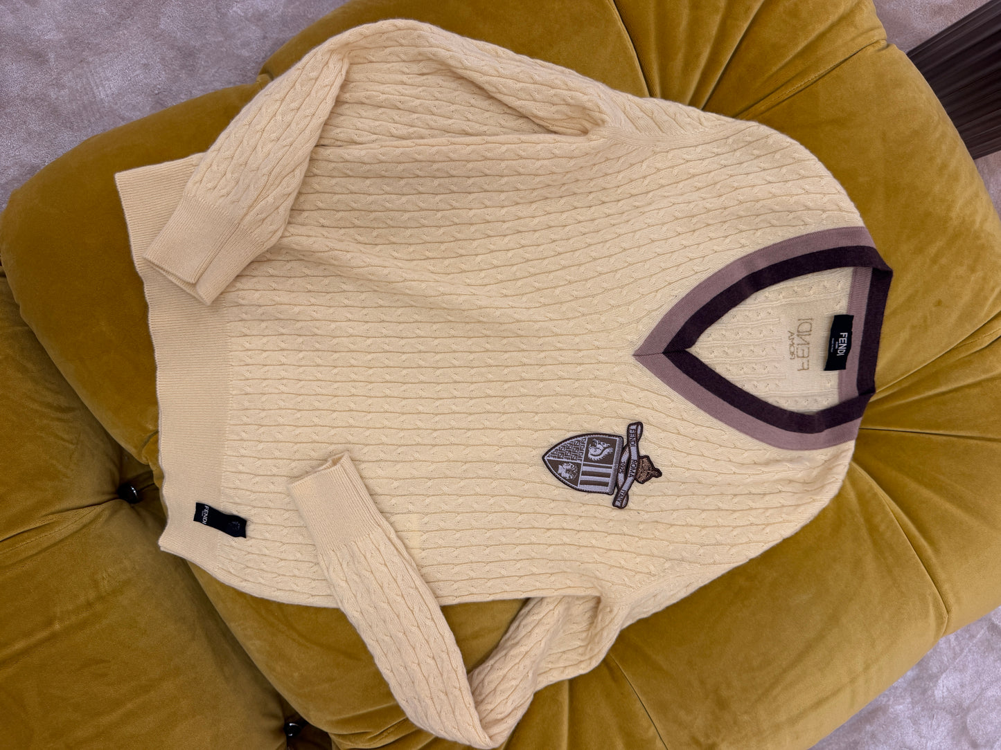 Pick up FENDI: (8 items total) payment split 1/2 & 2/2
