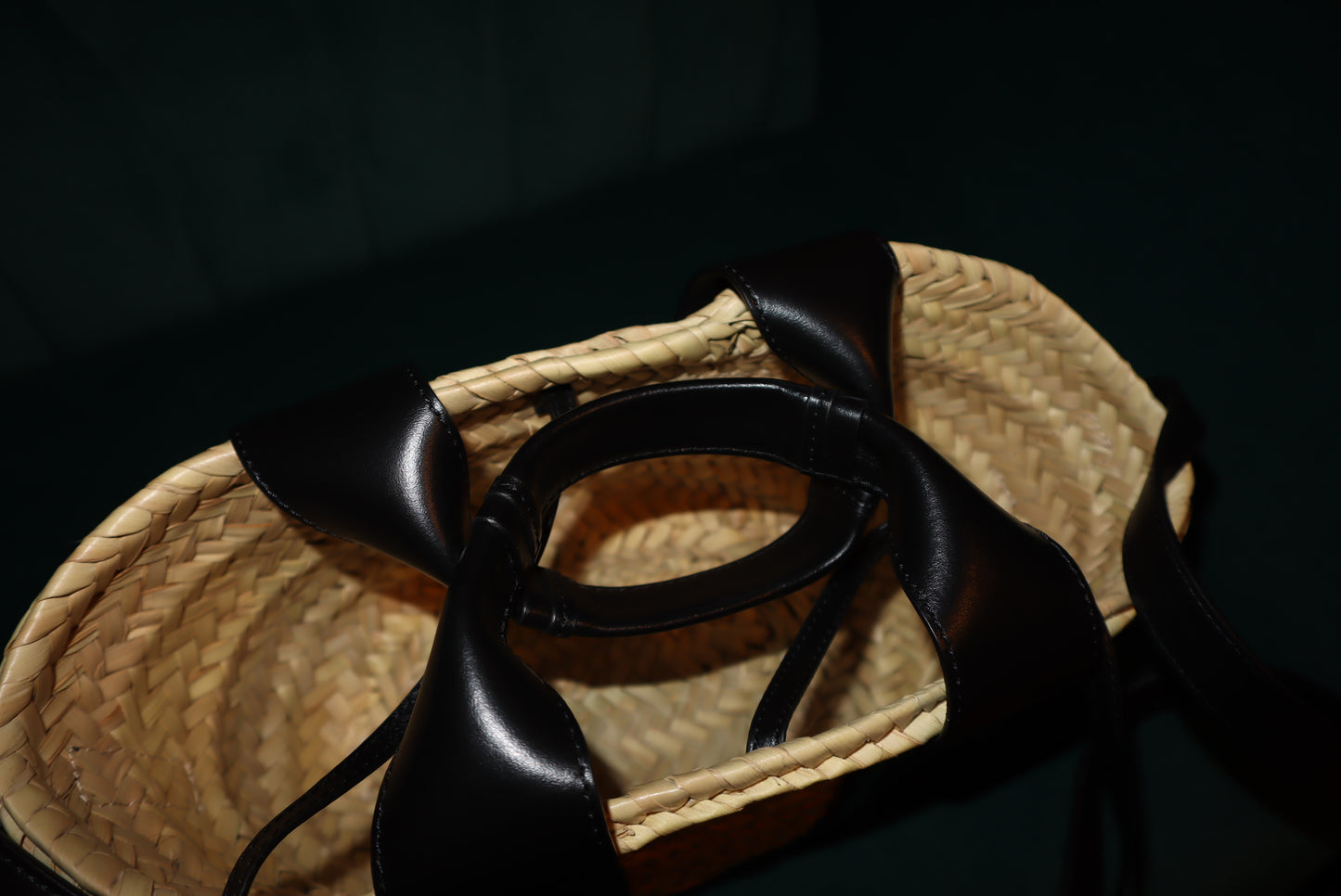 Chloé Small Chloe Sense Basket Black Pre-Owned UN-USED