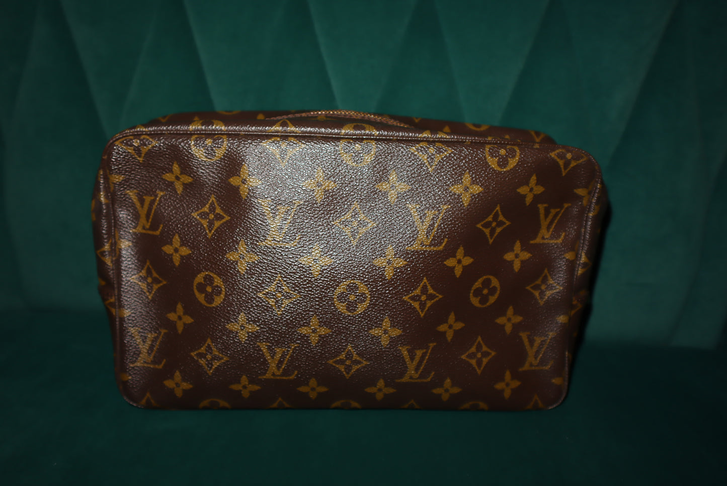 Louis Vuitton Monogram Truth Toilette 28 Clutch Bag Brown Pre-Loved (1)