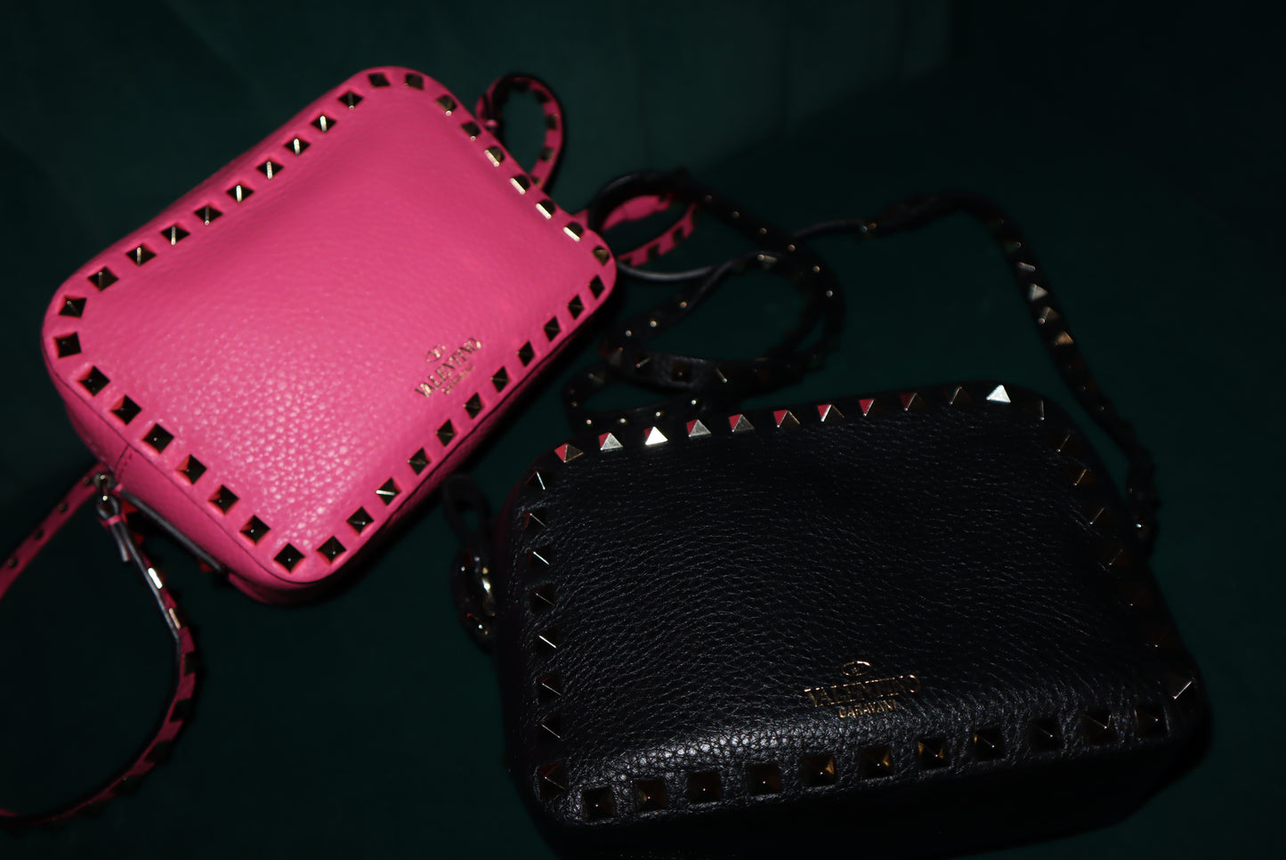 Valentino Garavani Rockstud Black Leather Crossbody – Stud Trim Luxury Bag