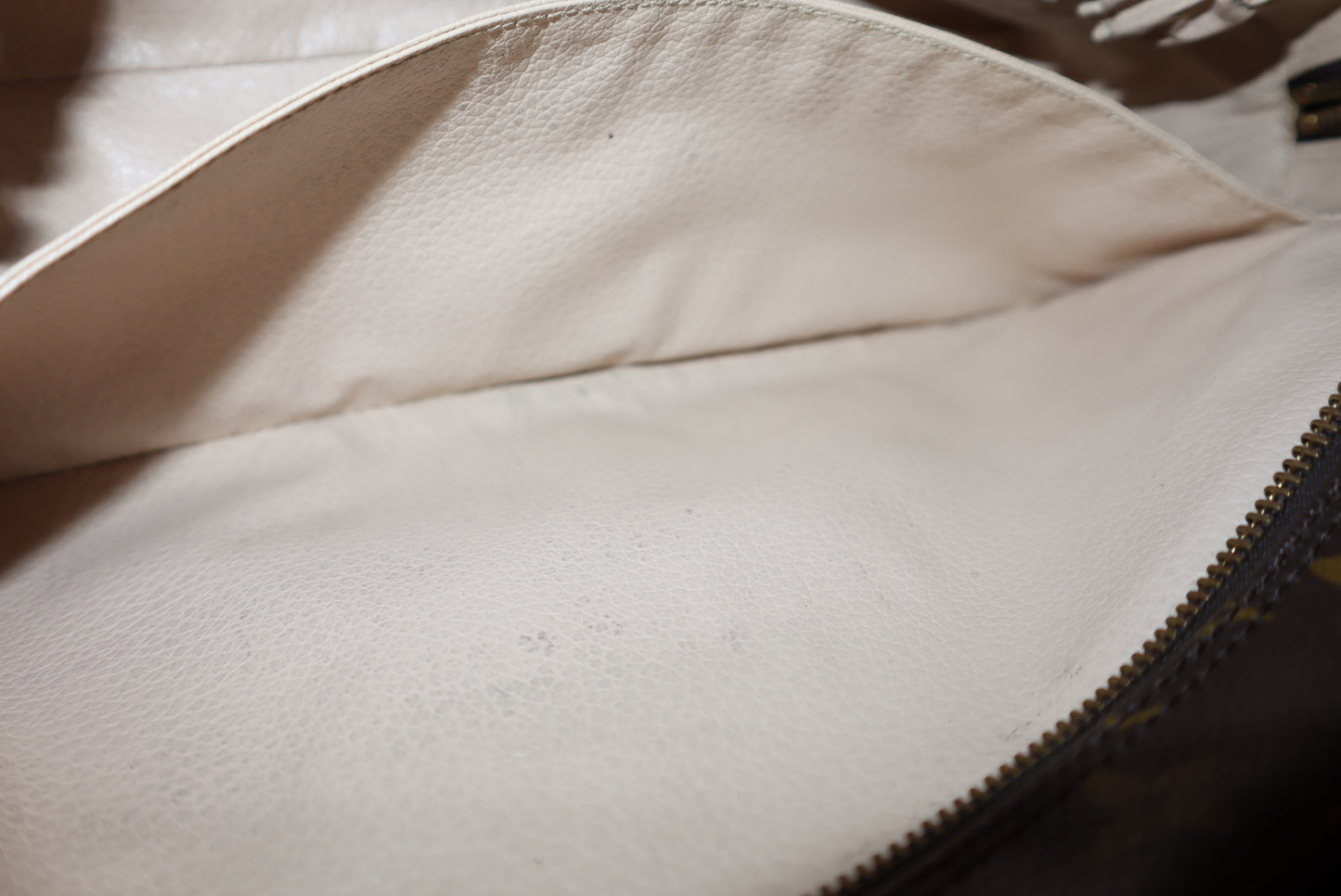 Louis Vuitton Monogram Truth Toilette 28 Clutch Bag Brown Pre-Loved (1)