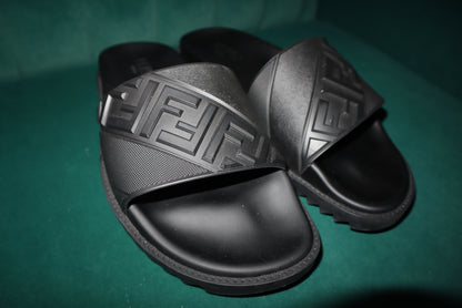FENDI FF-embossed slides