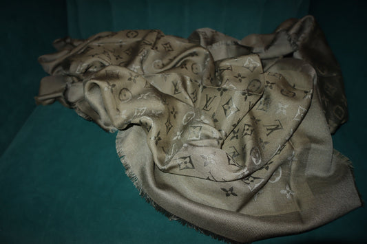 Pre-Owned Louis Vuitton Olive Green Silk Scarf just scarf
