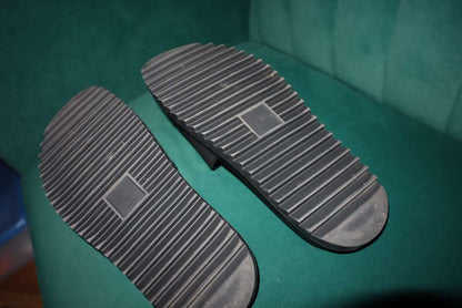 FENDI FF-embossed slides