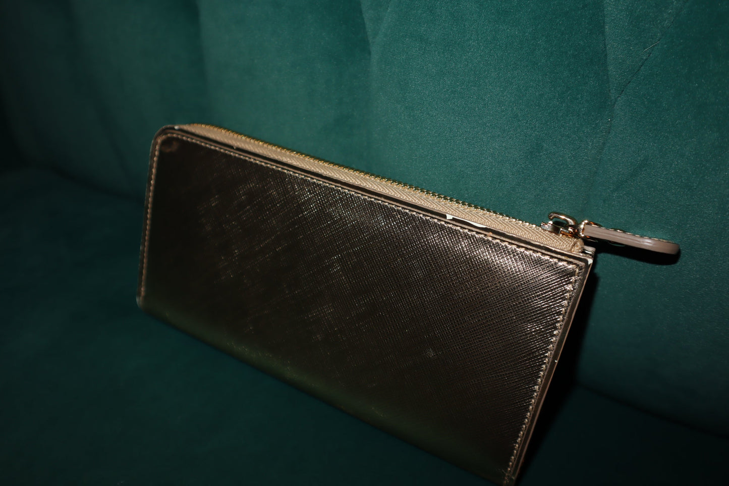 Salvatore Ferragamo Vara Gold Leather Wallet Pre-Loved